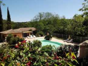 Sud Ardeche joli chalet clim piscine rivière LE CERF Village du serre